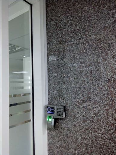 Dự án hệ thống kiểm soát ra vào, chấm công cho công ty TNHH công nghệ