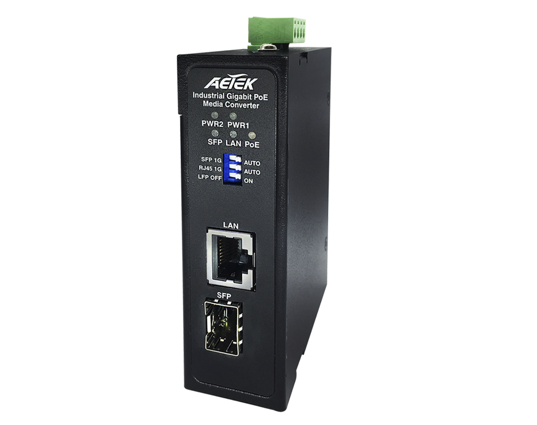 Bộ chuyển đổi quang điện PoE+ AETEK M30-011-30 Gigabit, 1 SFP + 1 RJ45 802.3at