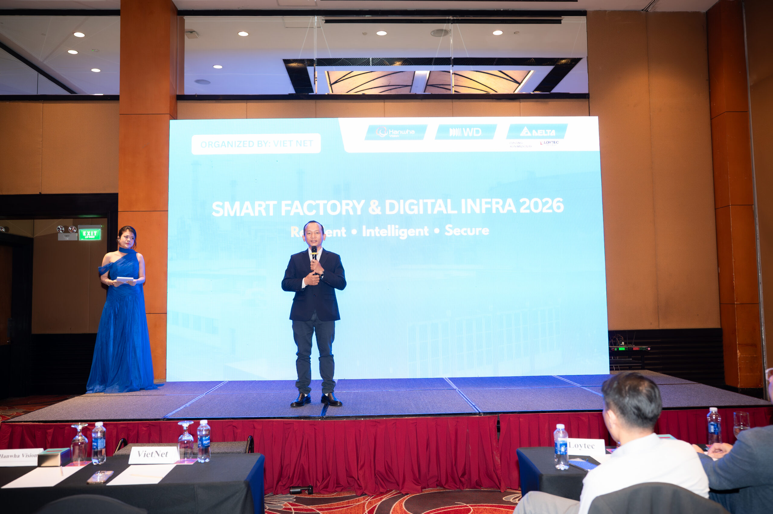 SMART FACTORY & DIGITAL INFRA 2026: Kết nối giải pháp, kiến tạo Nhà máy Thông minh MIN 6977 edit scaled